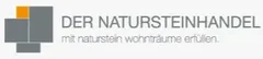 Logo mit sich überschneidenden grauen und orangen Quadraten auf der linken Seite und dem Text DER NATURSTEINHANDEL mit naturstein wohnträume erfüllen - Ihr Partner für Gartengestaltung und Garten- und Landschaftsbau - auf der rechten Seite.